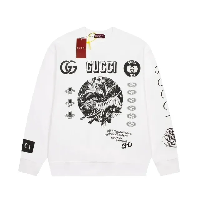 Gucci Graphic Sweatshirt Tiger and Bee Print