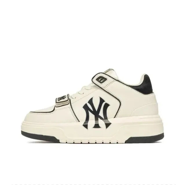 MLB sneakers