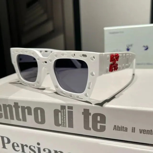 Off-White Square Sunglasses