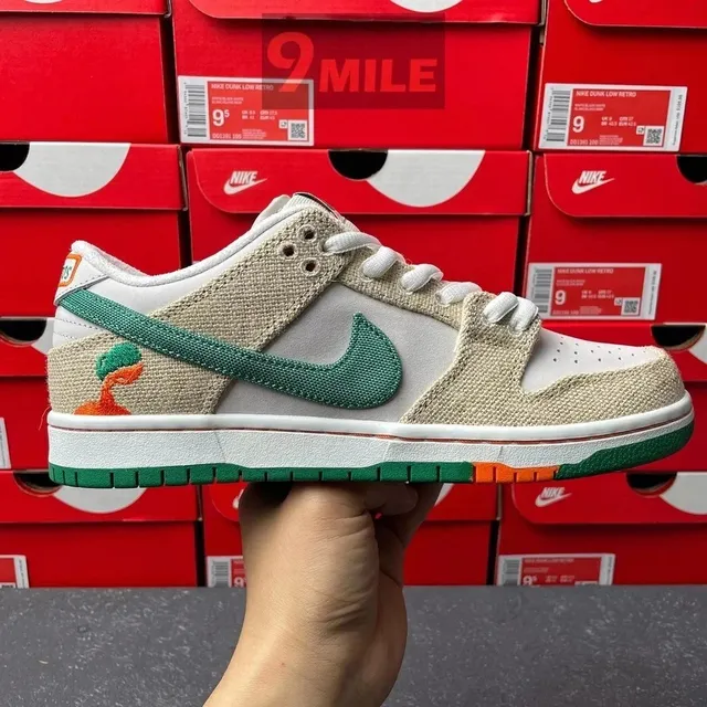 Nike Dunk Low Retro Miami Hurricanes