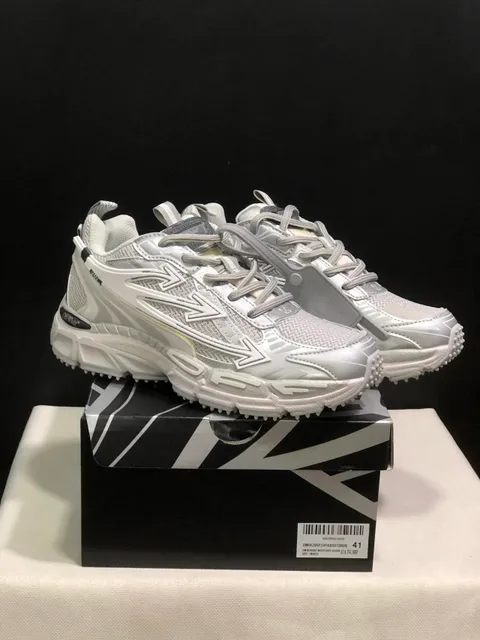 New Balance NB 2002R Off-White White Grey Silver