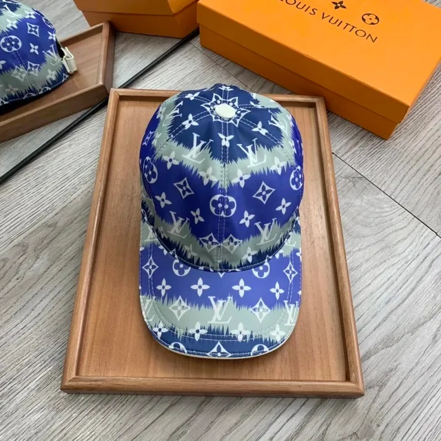 Louis Vuitton Baseball Cap Monogram Gradient