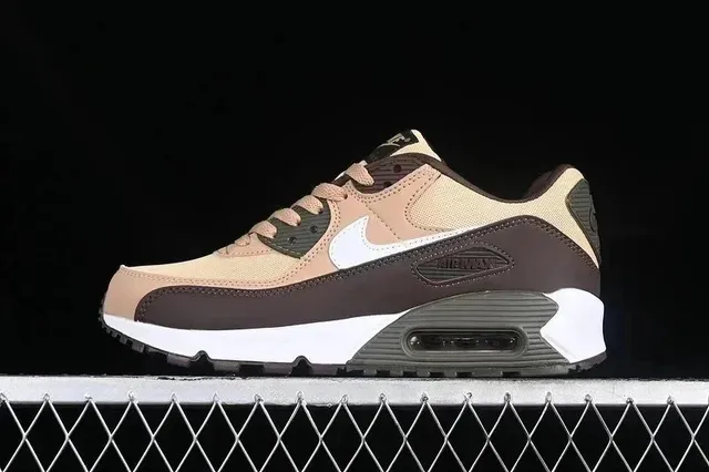 Nike Air Max 90