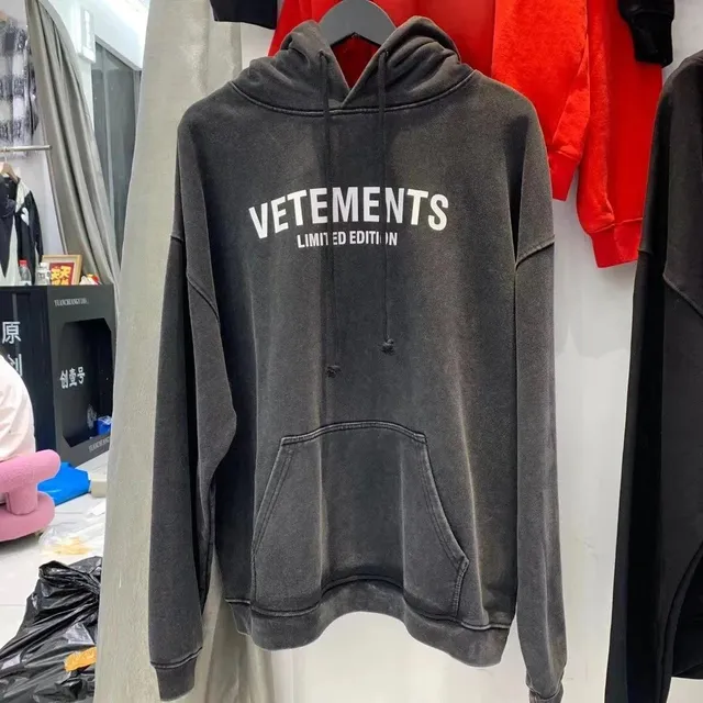 Vetements hoodies sweatshirts