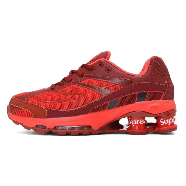 Nike Shox R4 Supreme Collaboration