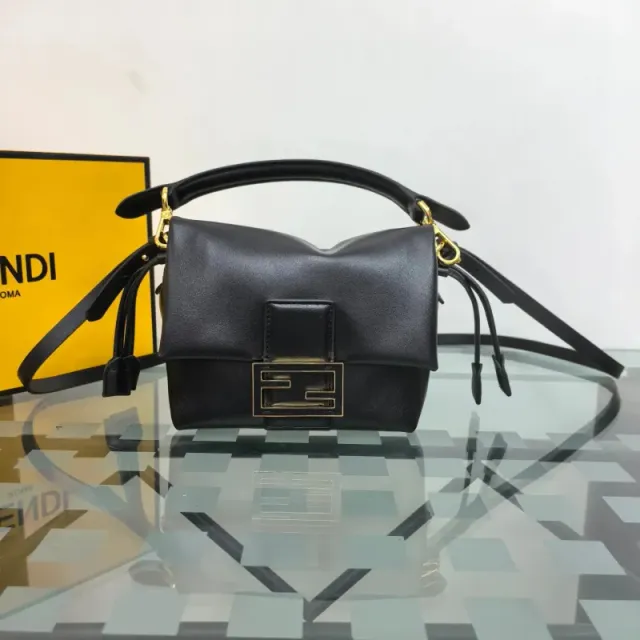 Fendi Baguette Classic FF Logo