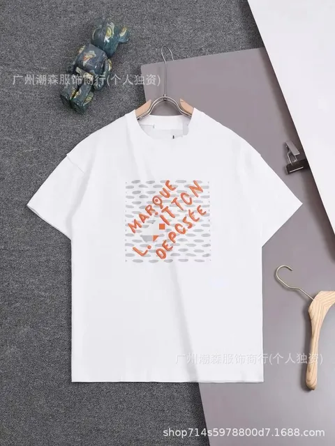 14白色