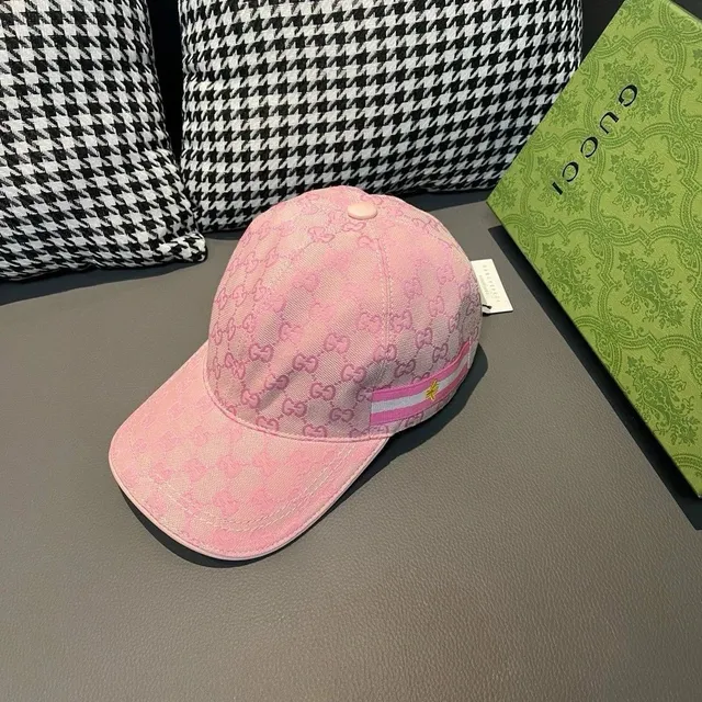 Gucci Baseball Cap GG Monogram