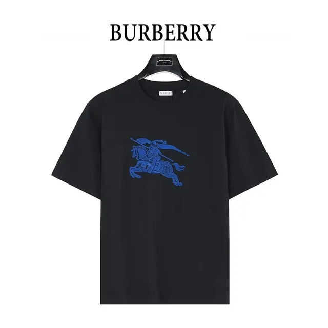 Burberry Equestrian Knight Tee