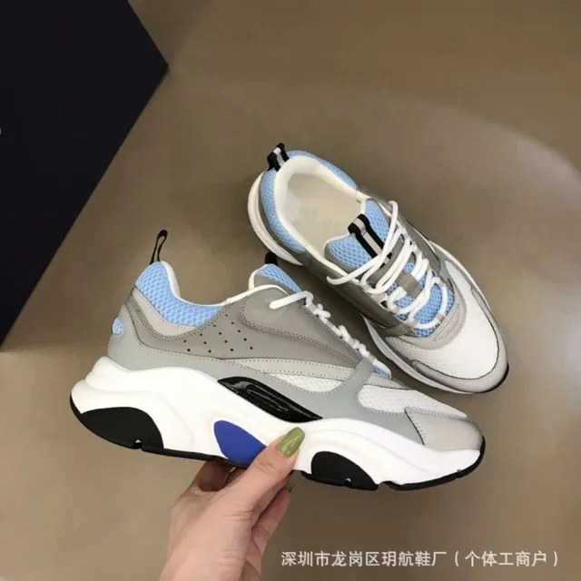 小潮六服装商行