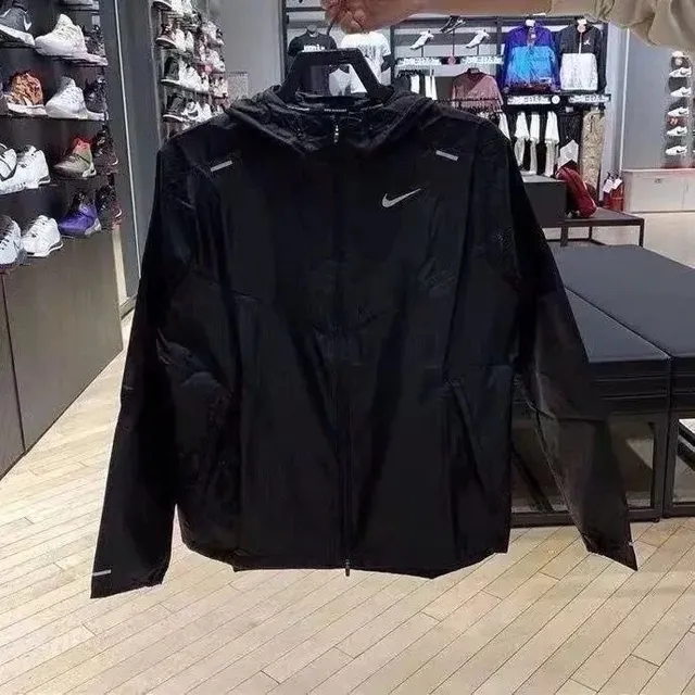 Nike Windrunner Jacket Classic Black