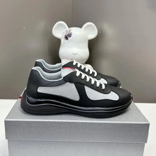 Prada Linea Rossa Sneaker