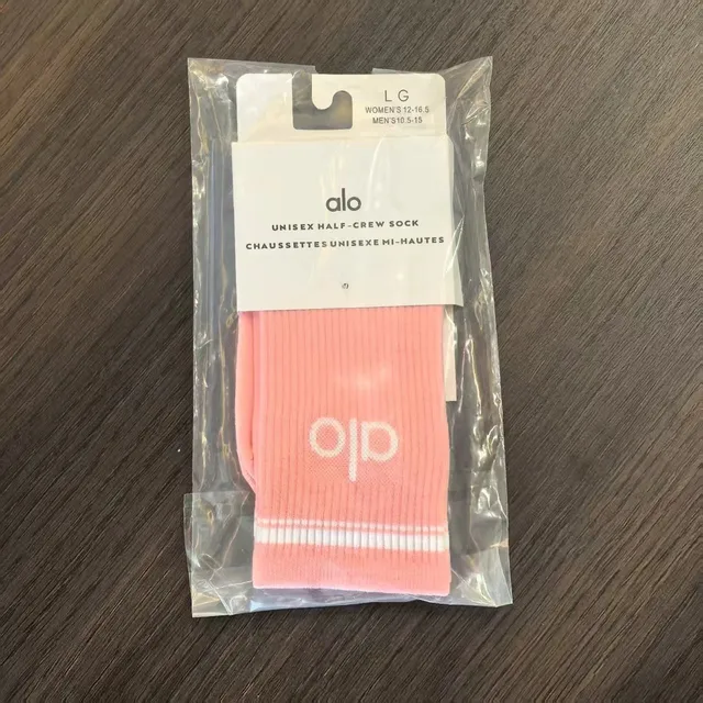 alo长筒粉色