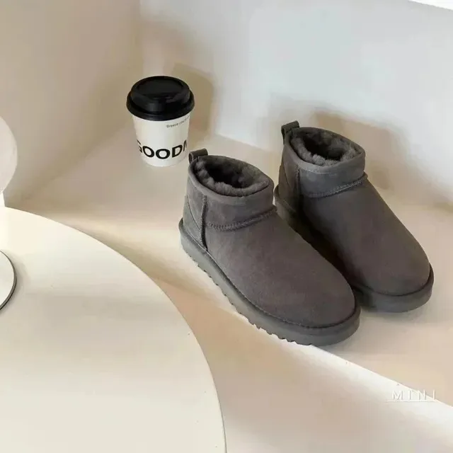 UGG boots Charcoal