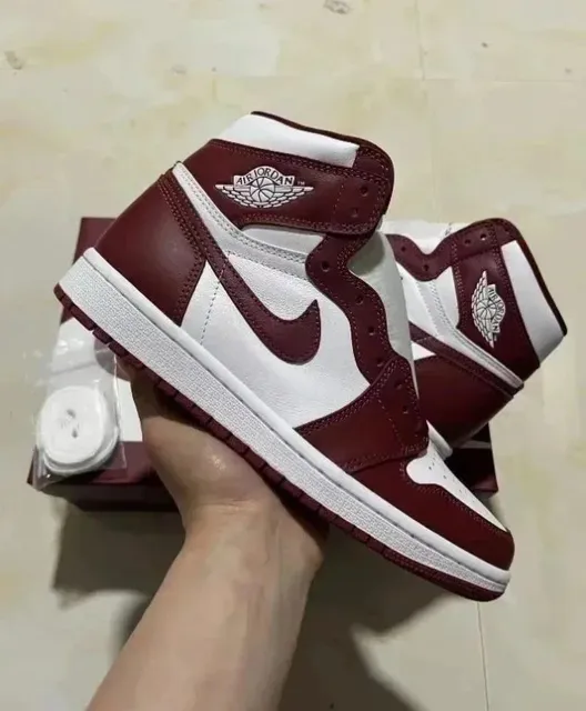 Air Jordan 1 High Bred