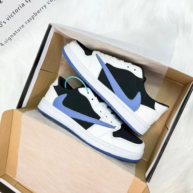 Nike Dunk Low Travis Scott Reverse Mocha