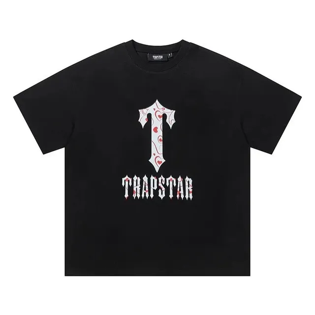 Trapstar Graphic Tee Heart Print T Logo