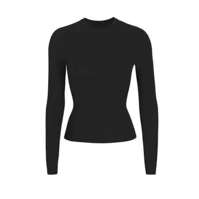 SKIMS Long-Sleeve Top Cropped Fit