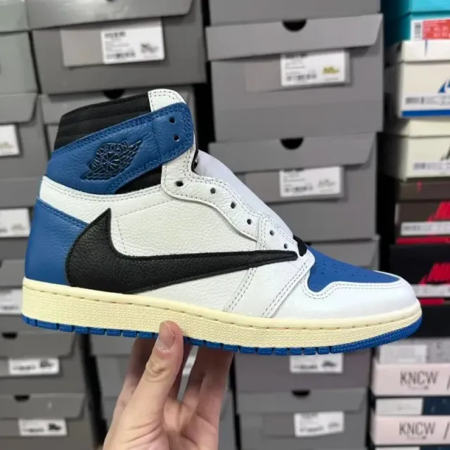 AJ1闪电倒钩高帮 DH3227-105