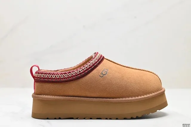 UGG Classic Mini Platform Woven Trim
