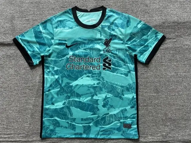 Nike Liverpool FC Third Jersey Wave Print