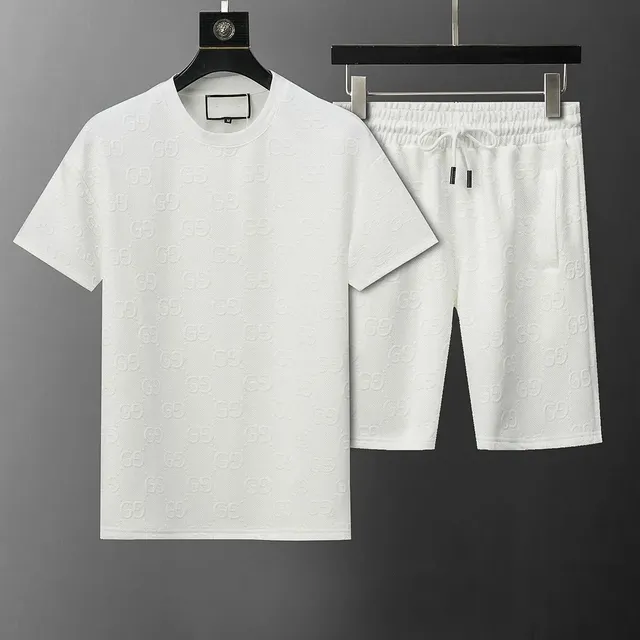 Gucci GG Jacquard Set Embossed Logo