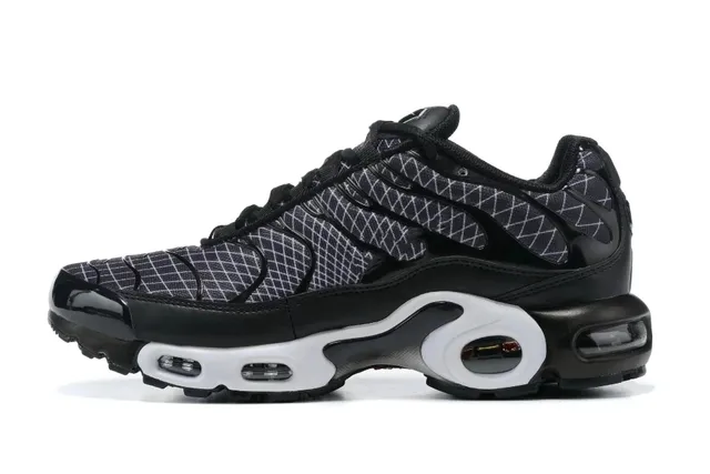 Nike Air Max Plus Grid