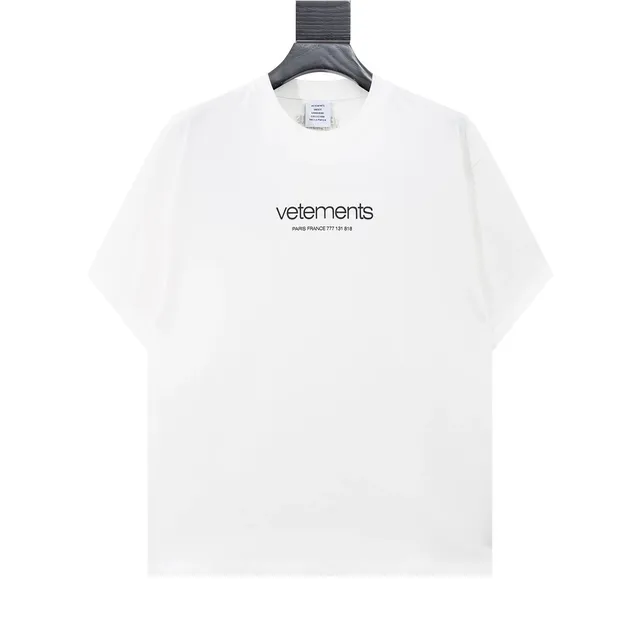 Vetements Logo Tee