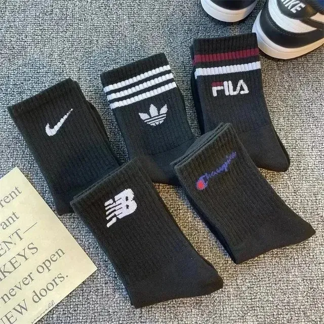 Nike Crew Socks Multi-Brand Logo