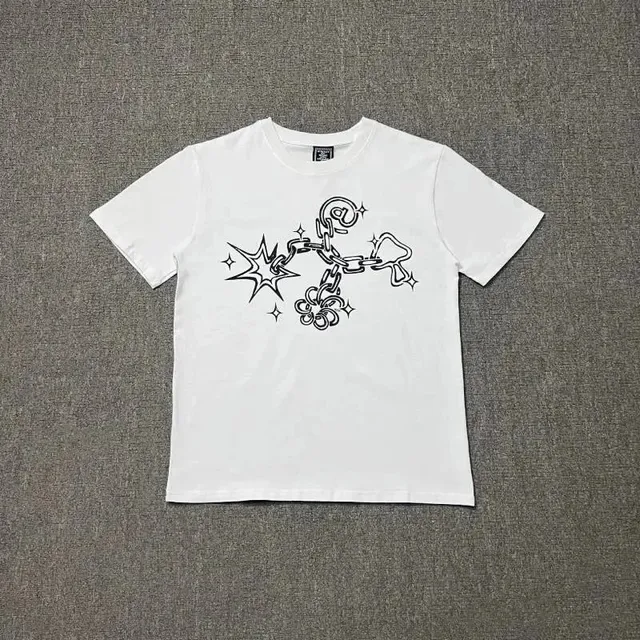Always Do What You Should Do Graphic Tee Chain Explosion Print