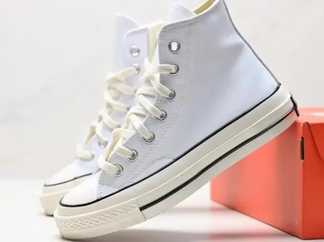 Converse Chuck Taylor All Star High Optic White