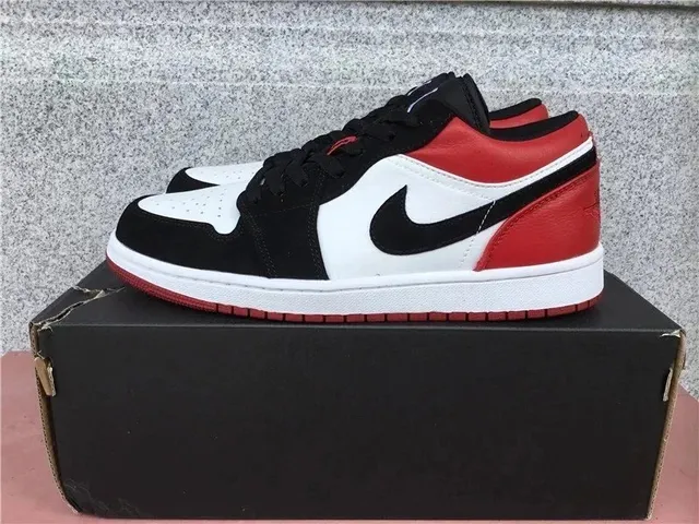 Air Jordan 1 Low Bred