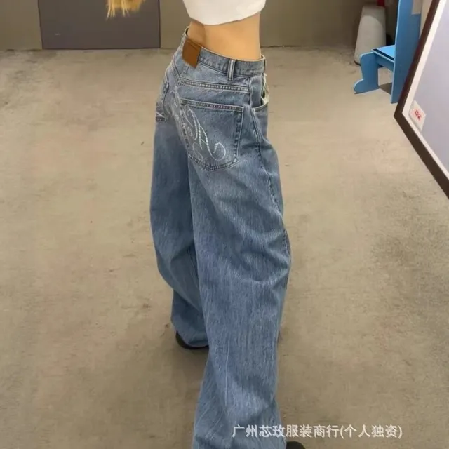 Wide-Leg Jeans Embroidered Back Pocket