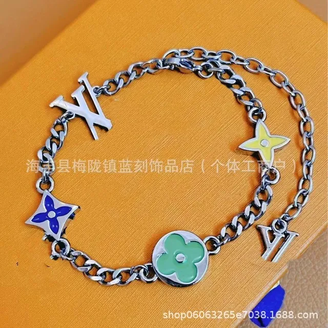 Louis Vuitton jewelry Multicolor Flower Charms