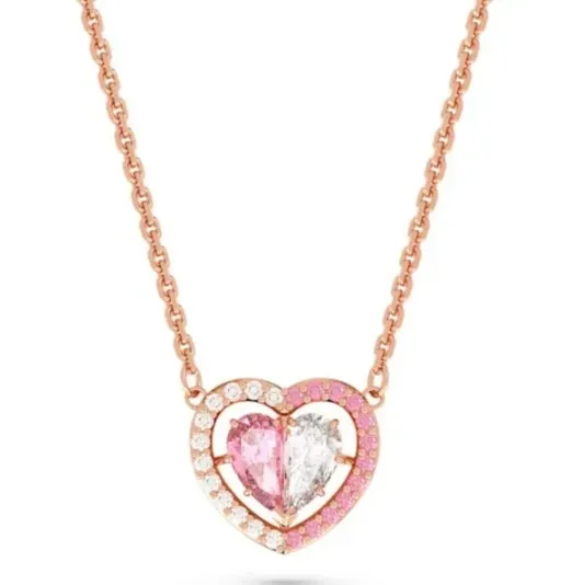 Sticky love necklace