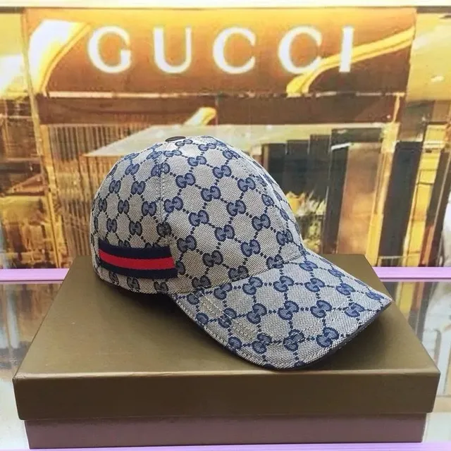Gucci Baseball Cap GG Supreme