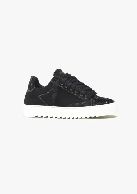 Low Sneaker Glitter Accents