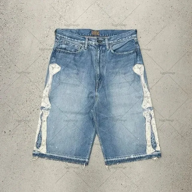 Levi's 501 Shorts Bone Patch