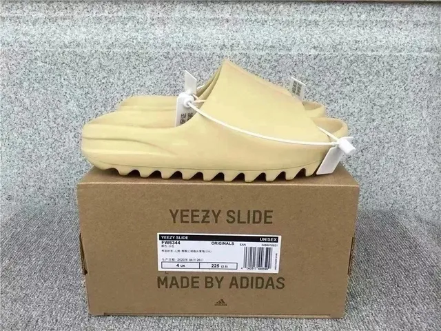 Yeezy Slide Bone