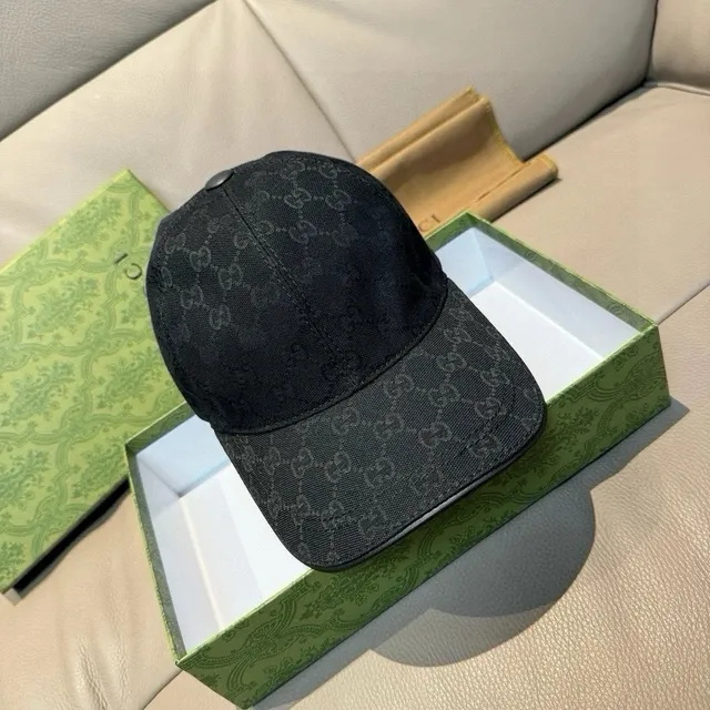 Gucci Baseball Cap GG Monogram