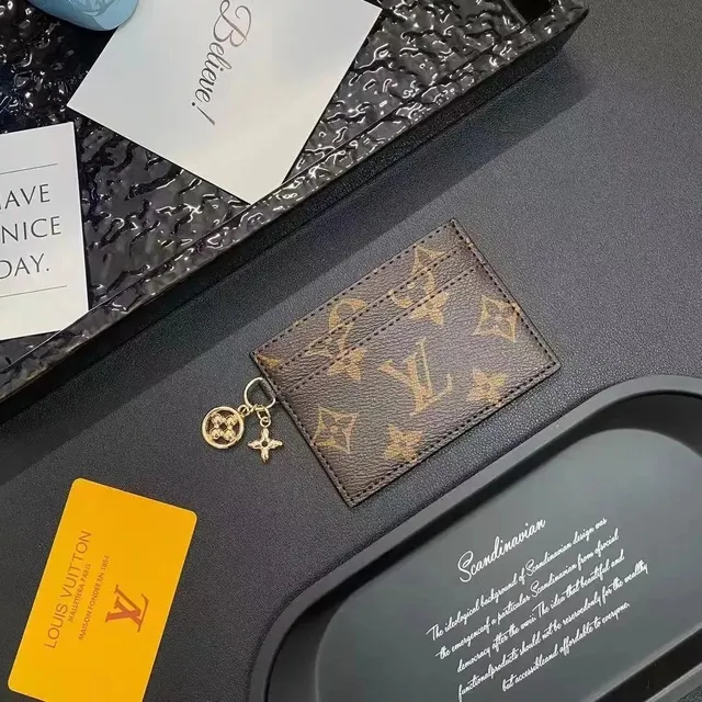 Louis Vuitton Card Holder Monogram Canvas