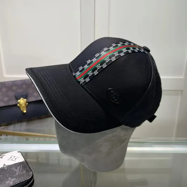 Gucci Baseball Cap Web Stripe