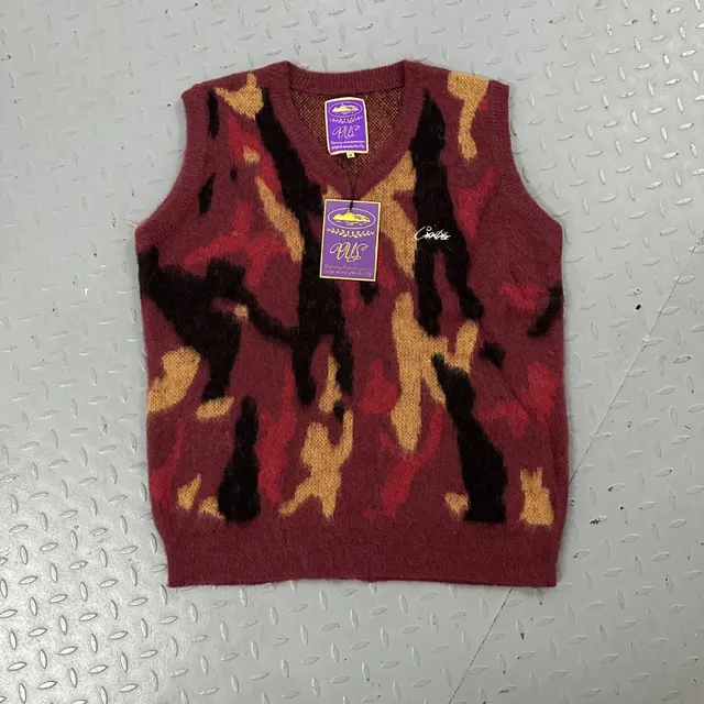 Corteiz V-Neck Knit Vest Abstract Camo Print