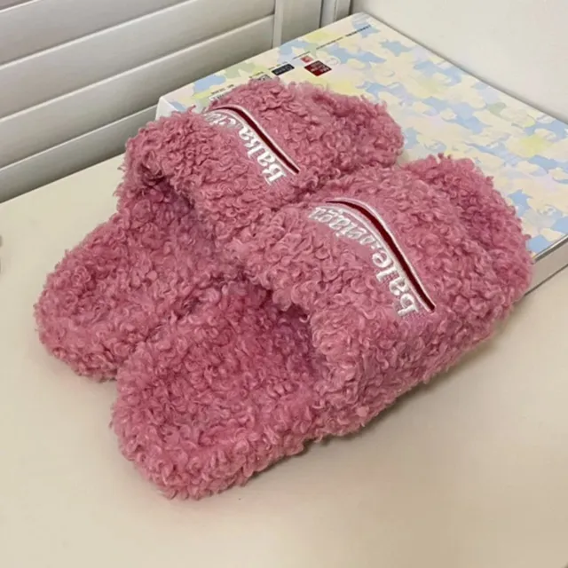 Balenciaga Speed Slides Fluffy Pink