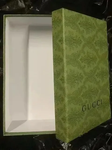 Gift Box(Cannot be purchased separately)