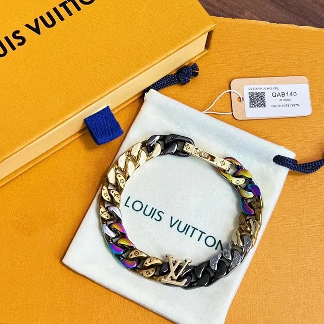 Louis Vuitton Chain Bracelet Iridescent