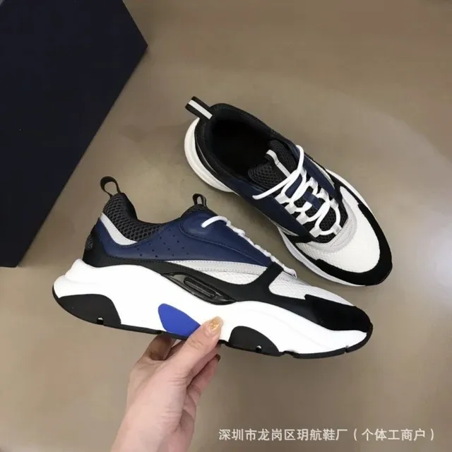 小潮六服装商行
