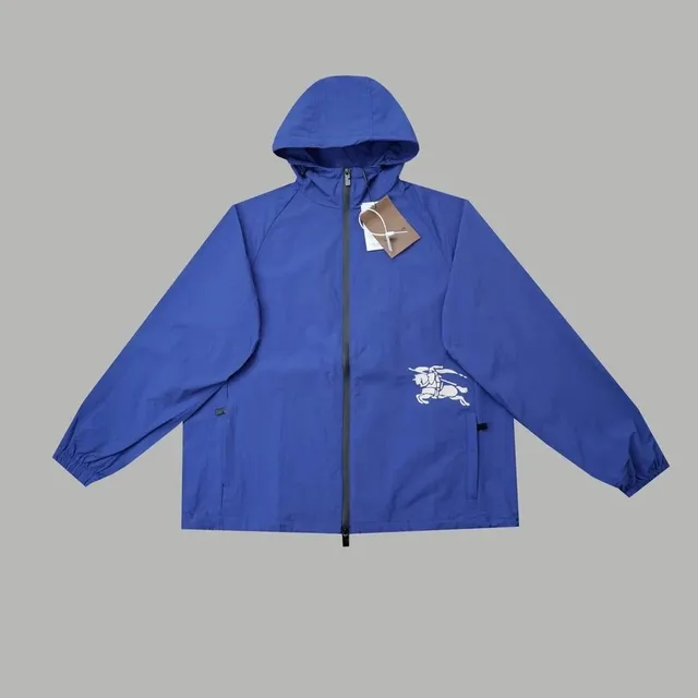 Burberry Windbreaker Jacket Equestrian Knight Print