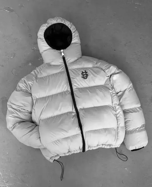 Suvene 白色棉服黑色logo(预售款)