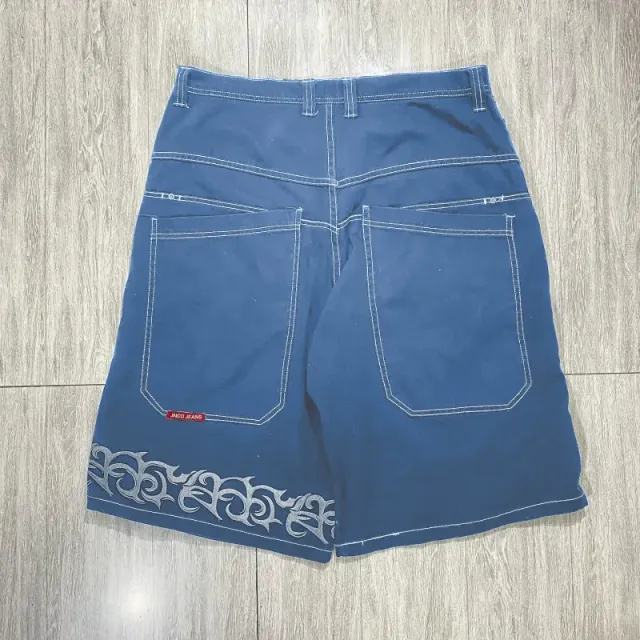 D09 blue